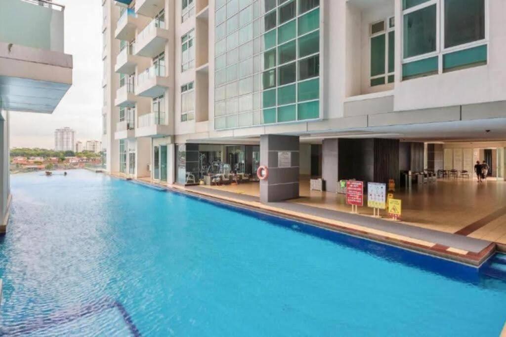 Jb City D'Esplanade Shopping Mall Apartment Johor Bahru Zewnętrze zdjęcie