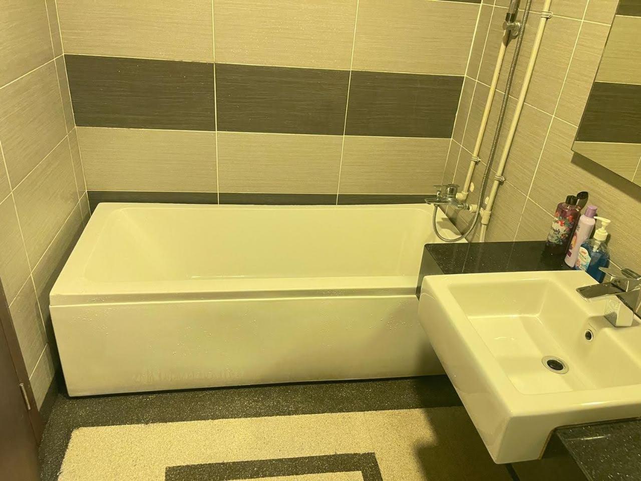 Jb City D'Esplanade Shopping Mall Apartment Johor Bahru Zewnętrze zdjęcie