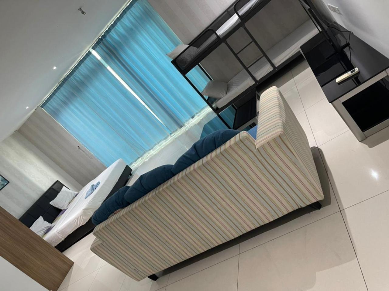 Jb City D'Esplanade Shopping Mall Apartment Johor Bahru Zewnętrze zdjęcie